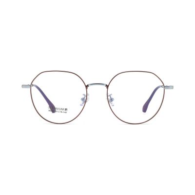 Modern Polygon β-Titanium Prescription Frame